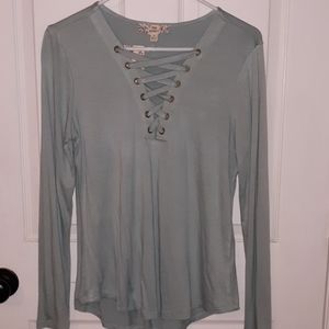 Laced v-neck shirt
